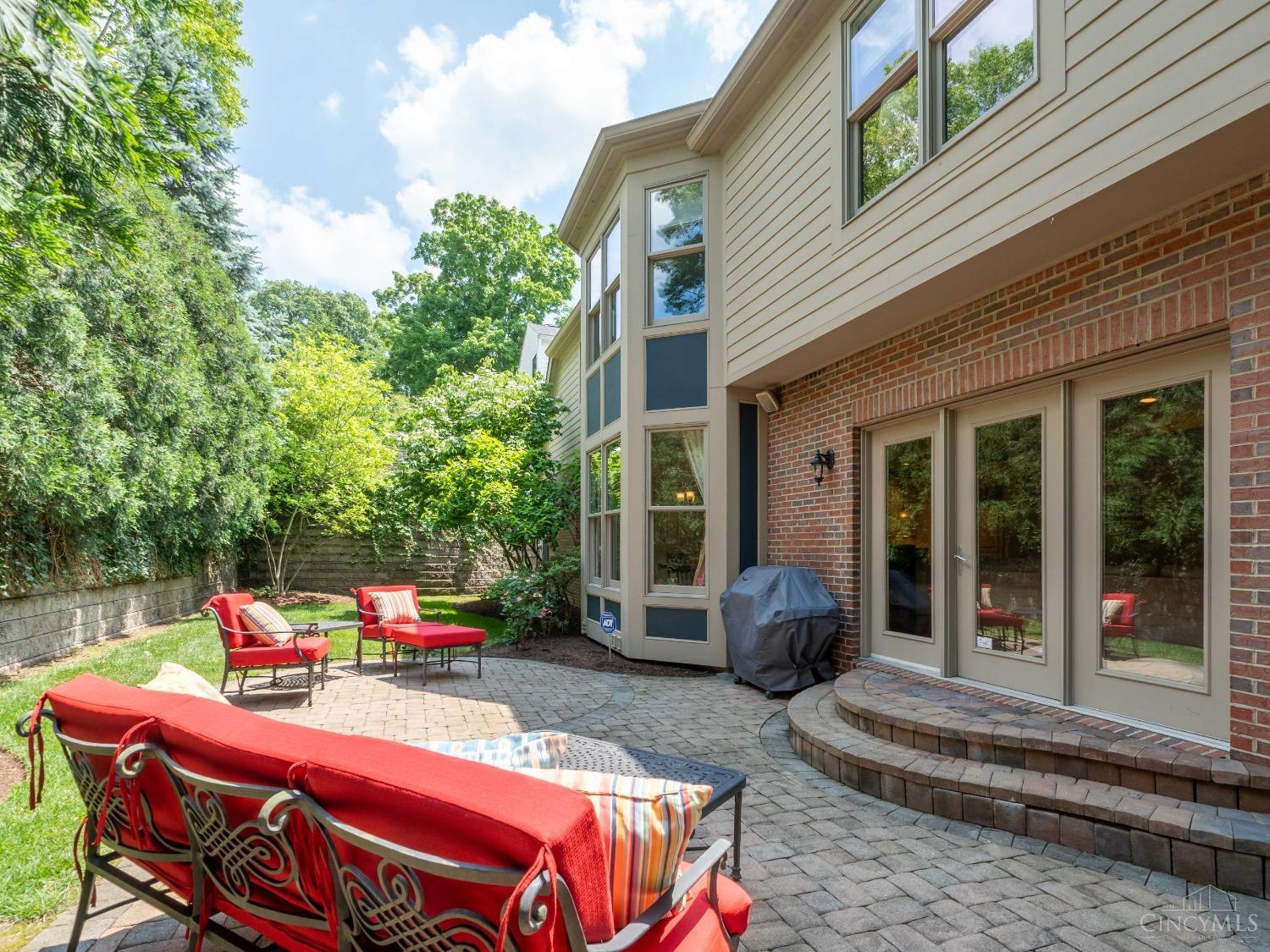 3552 Grandin Road Cincinnati, OH 45226 - Photo 37 of 40 Gallery Image 37