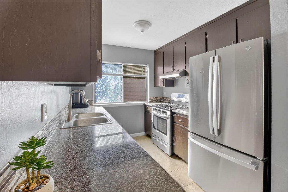 561 Powell Street Salinas, CA 93907 - Photo 13 of 34