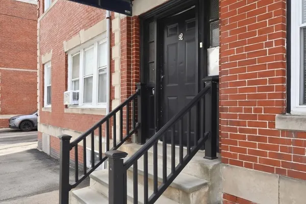 $3,300 | 92 Bragdon Street, Unit 3, Boston, MA 02119
