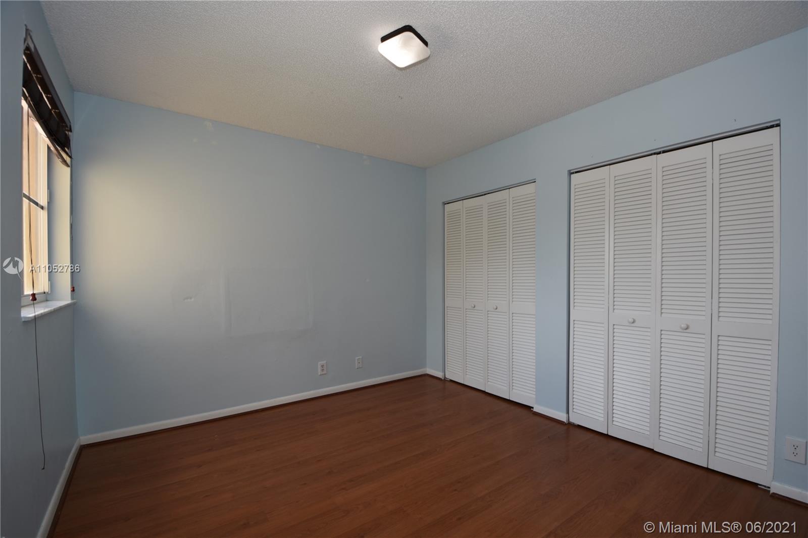 The Falls Weston, FL 33327 - Photo 30 of 58