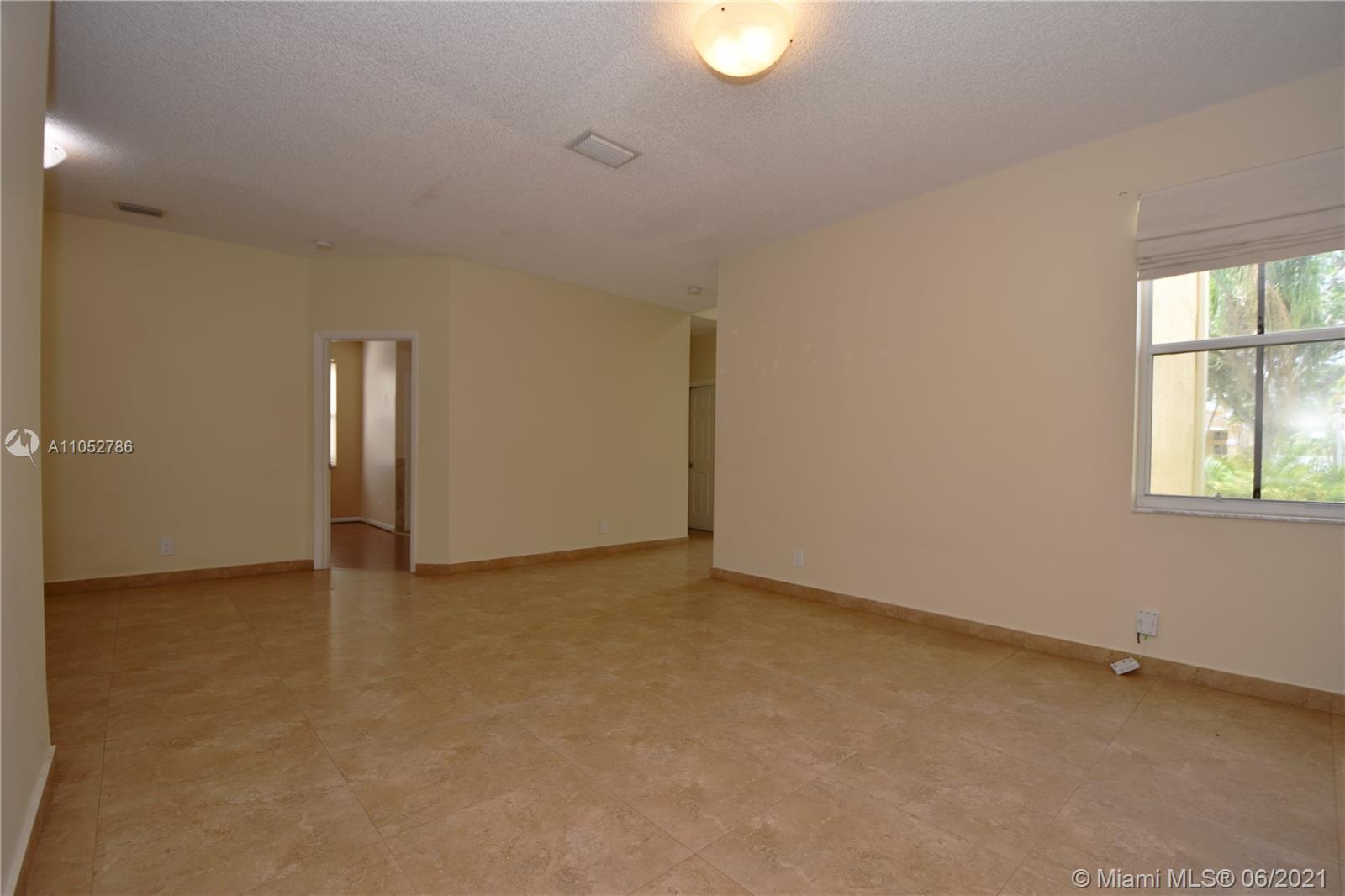 The Falls Weston, FL 33327 - Photo 6 of 58