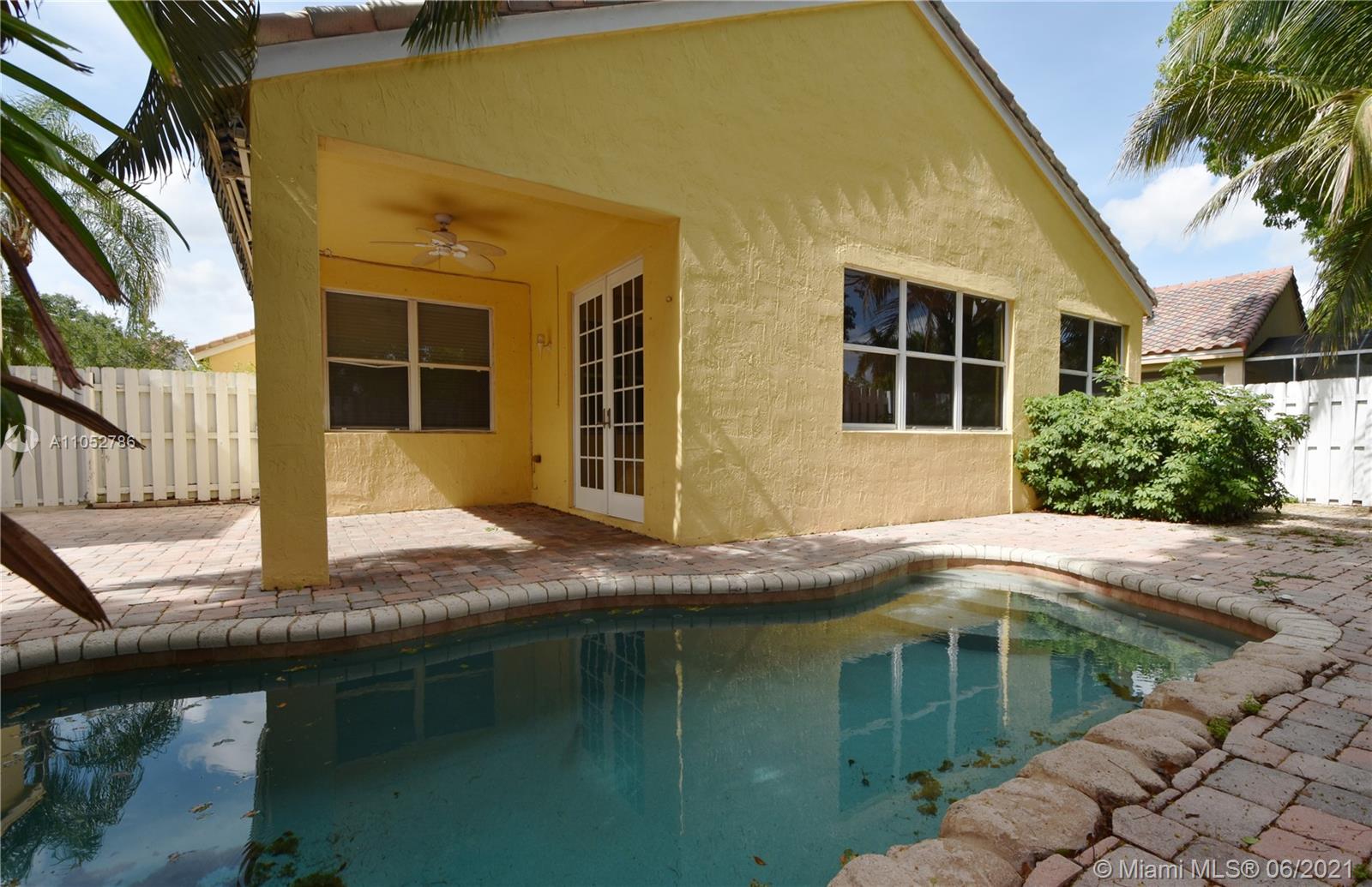 The Falls Weston, FL 33327 - Photo 55 of 58