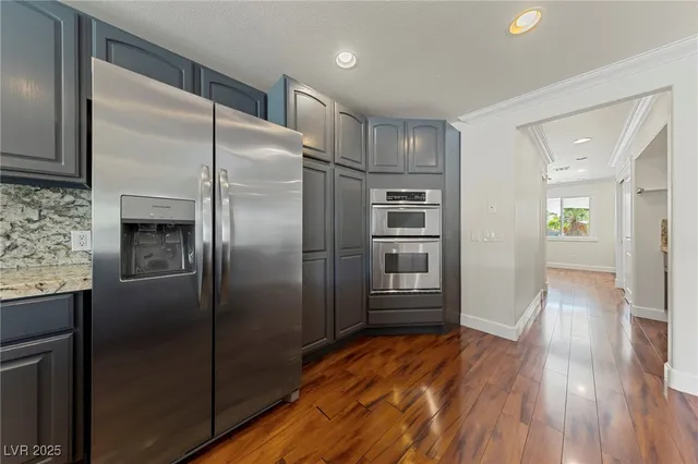 $4,250 | 144 East Robindale Road, Las Vegas, NV 89123