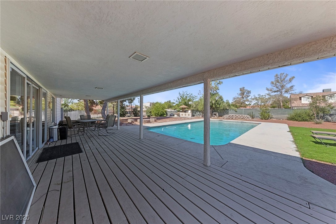144 East Robindale Road Las Vegas, NV 89123 - Photo 16 of 48 Extended Patio