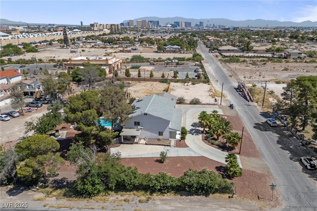 144 East Robindale Road Las Vegas, NV 89123 - Photo 46 of 48