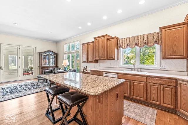 $585,000 | 8730 Vintner Way, Indianapolis, IN 46256