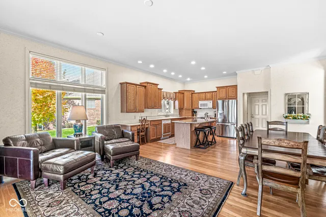 $585,000 | 8730 Vintner Way, Indianapolis, IN 46256