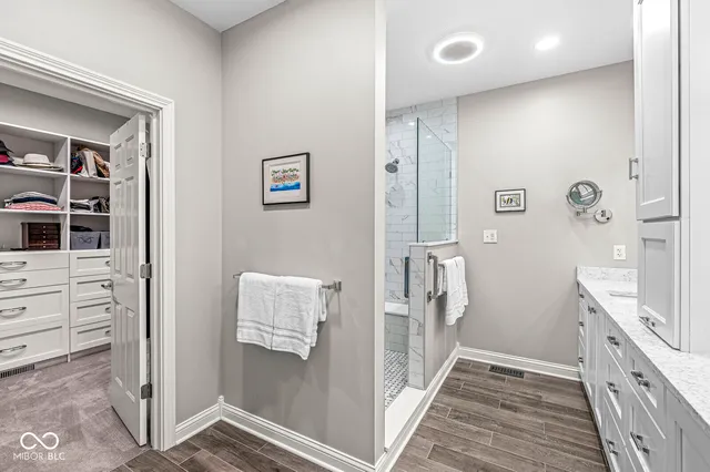 $585,000 | 8730 Vintner Way, Indianapolis, IN 46256