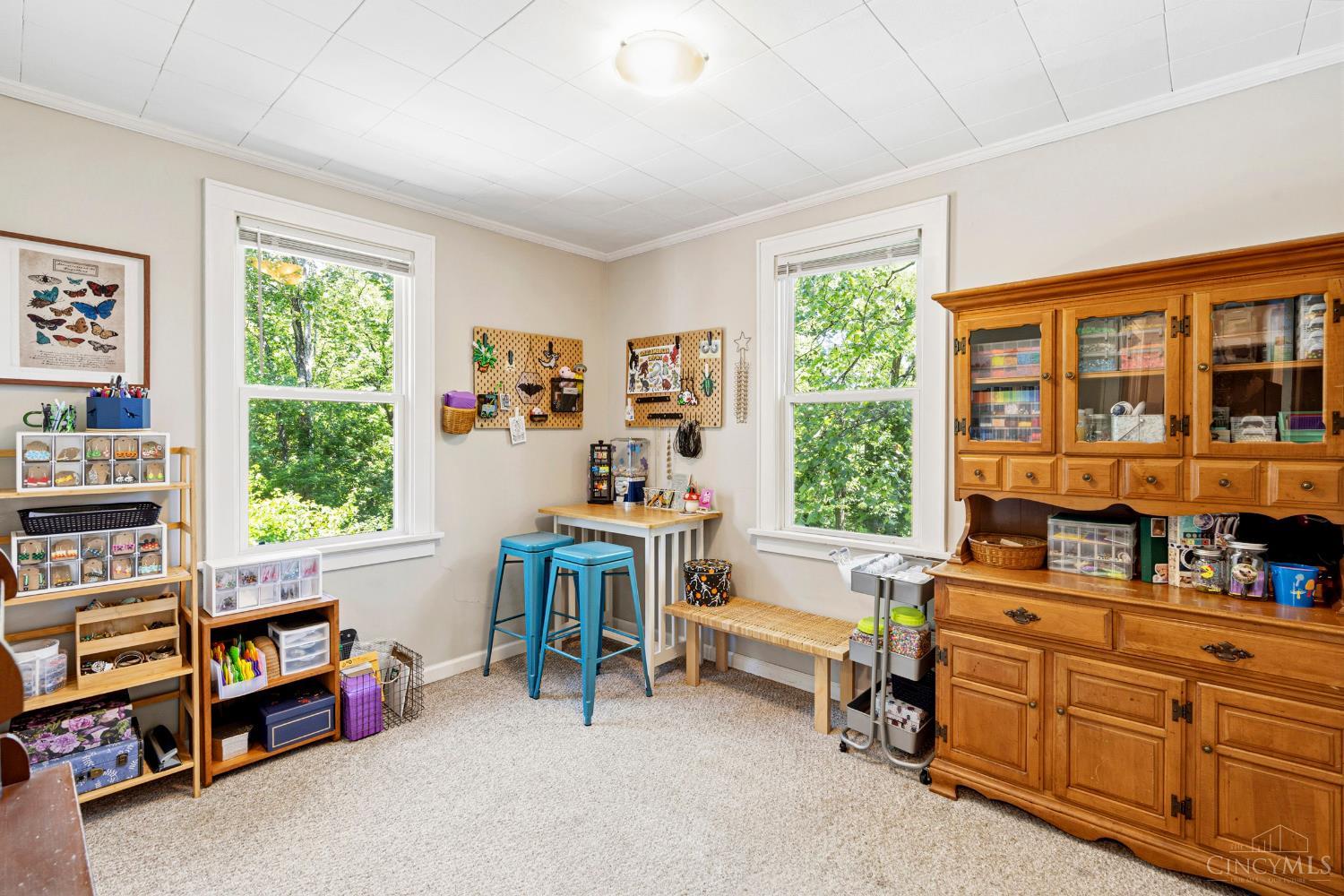 3028 Diehl Road Cincinnati, OH 45211 - Photo 19 of 52