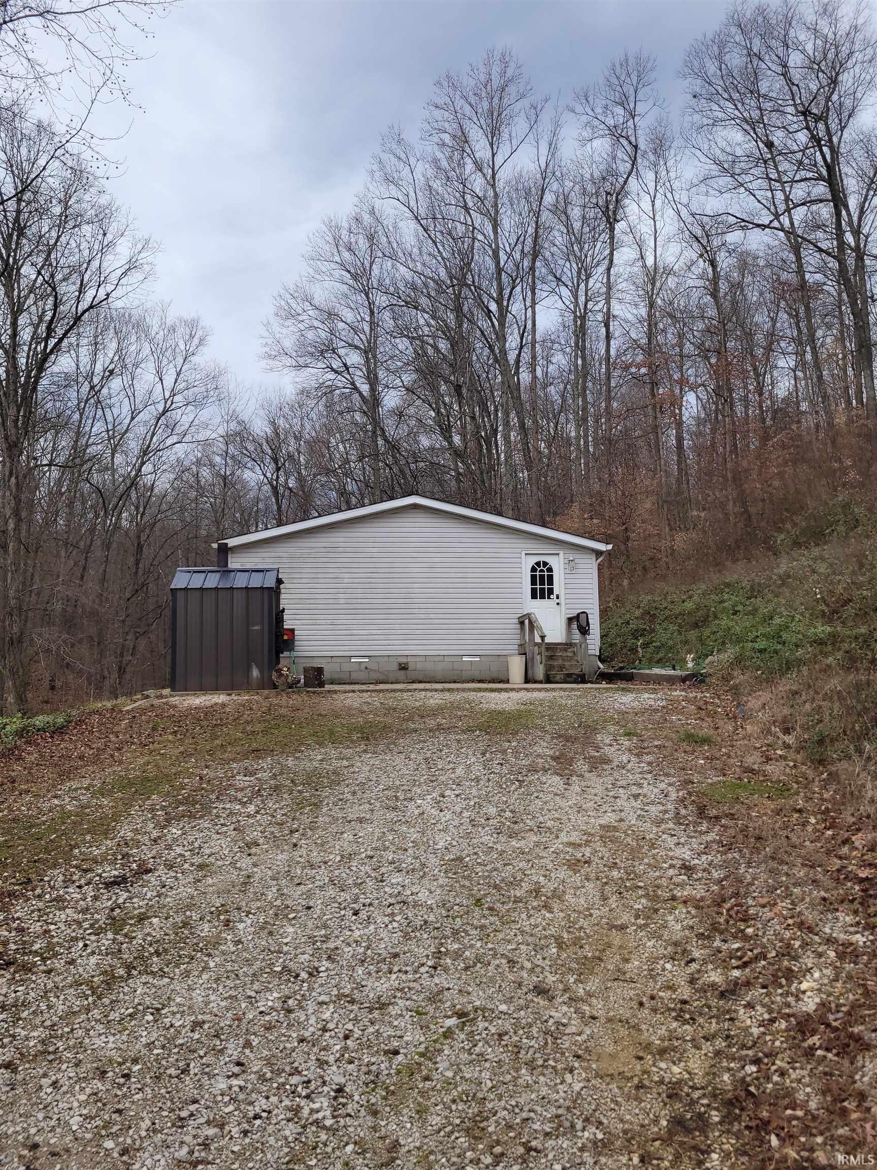 8786 Newark Road Solsberry, IN 47459 - Photo 2 of 7