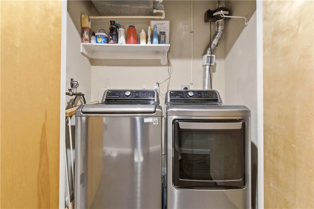 360 West Pershing Road, Unit 30 Kansas City, MO 64108 - Photo 18 of 28