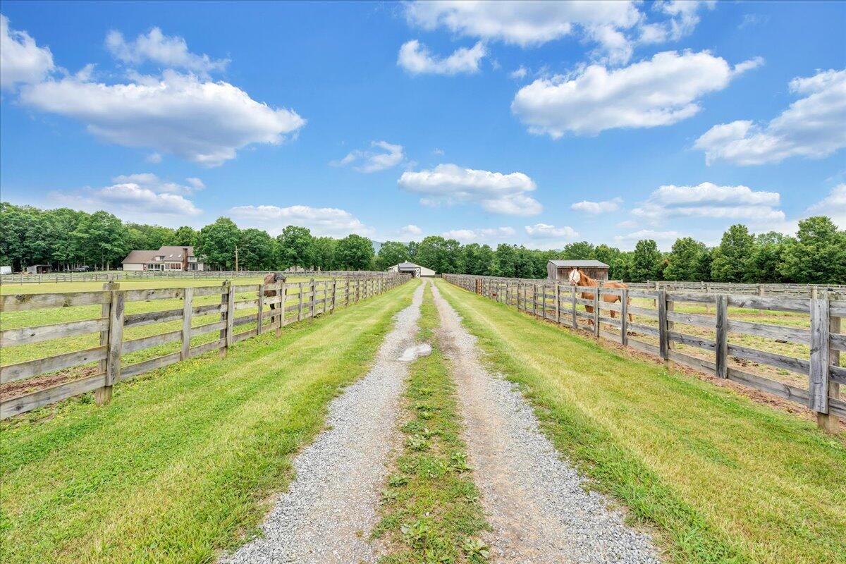 400 Quail Ridge Drive Fincastle, VA 24090 - Photo 87 of 113 089-MIB07429