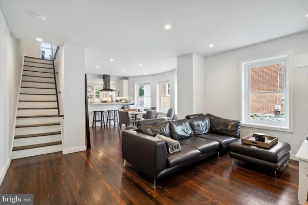 $4,000 | 224 Edgemont Avenue, Ardmore, PA 19003