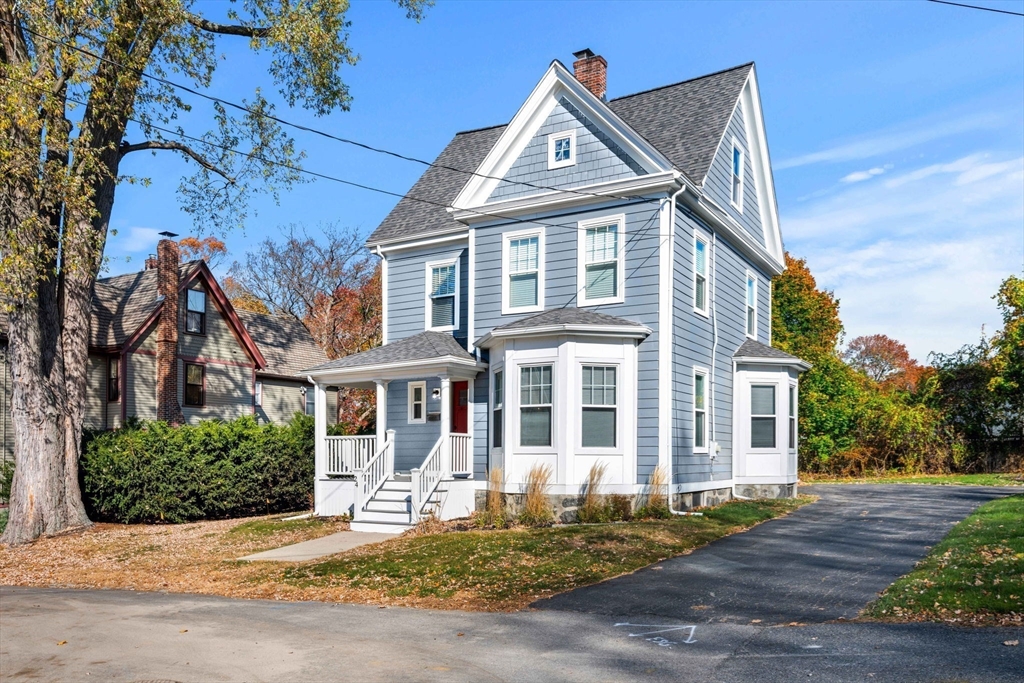 24 Spring Hill Road Boston, MA 02136 - Photo 3 of 30 Gallery Image 3