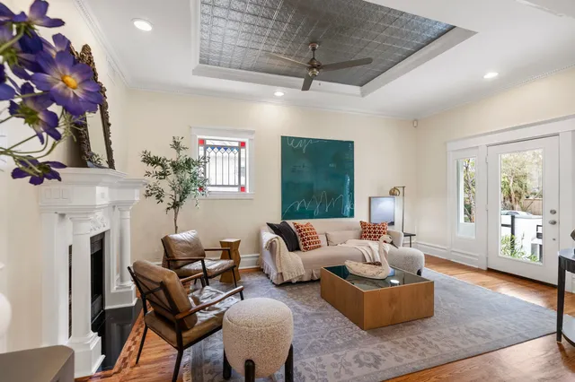 $1,995,000 | 607 Harvard Street, Houston, TX 77007