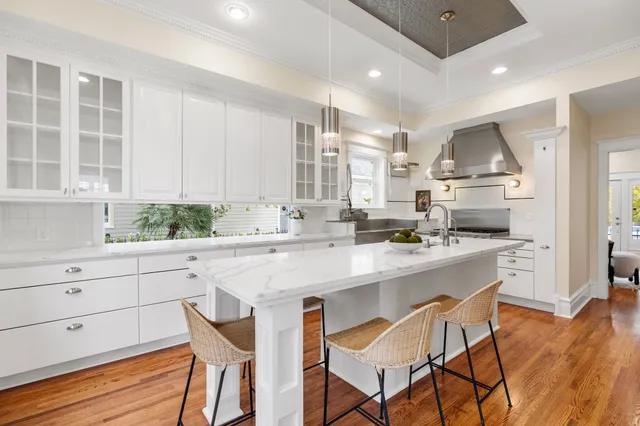 $1,995,000 | 607 Harvard Street, Houston, TX 77007