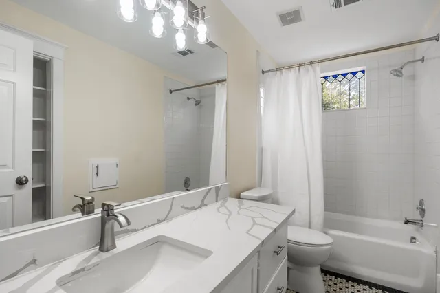 $1,995,000 | 607 Harvard Street, Houston, TX 77007