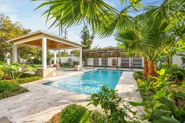 $1,995,000 | 607 Harvard Street, Houston, TX 77007