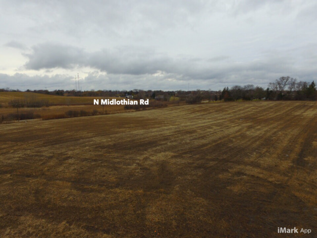 O Midlothian Road Hawthorn Woods, IL 60047 - Photo 10 of 12