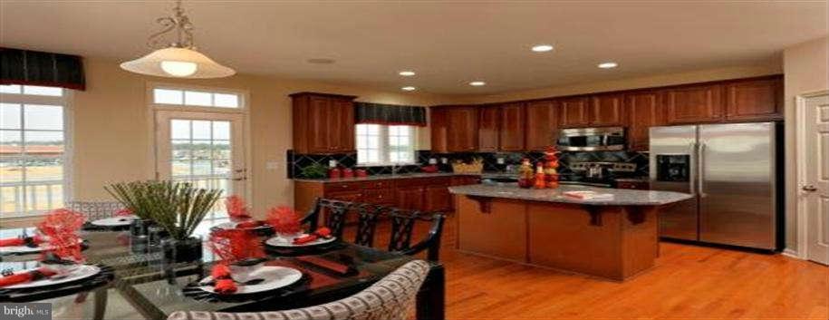 2420 Baileys Pond Road Accokeek, MD 20607 - Photo 3 of 13 Kitchen