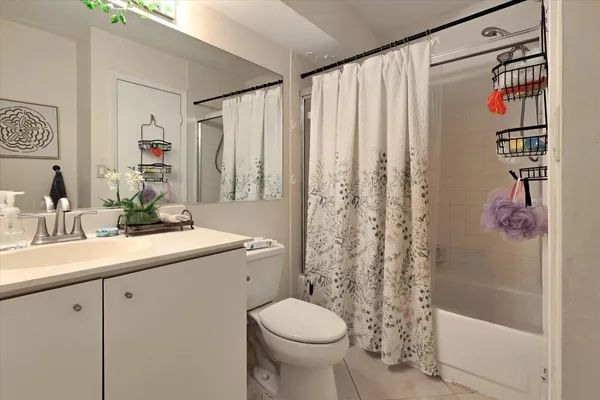 $275,000 | 720 Northwest 91st Terrace, Plantation, FL 33324