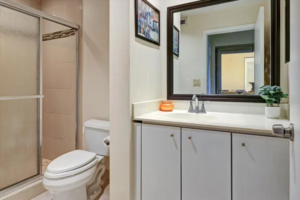 $275,000 | 720 Northwest 91st Terrace, Plantation, FL 33324