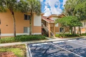 $275,000 | 720 Northwest 91st Terrace, Plantation, FL 33324
