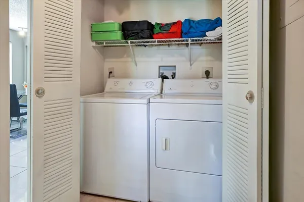 $275,000 | 720 Northwest 91st Terrace, Plantation, FL 33324