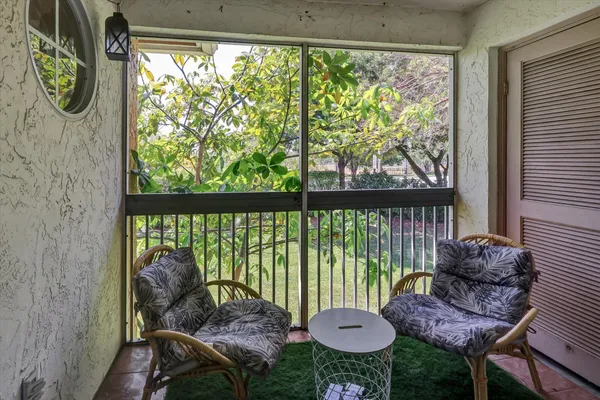 $275,000 | 720 Northwest 91st Terrace, Plantation, FL 33324