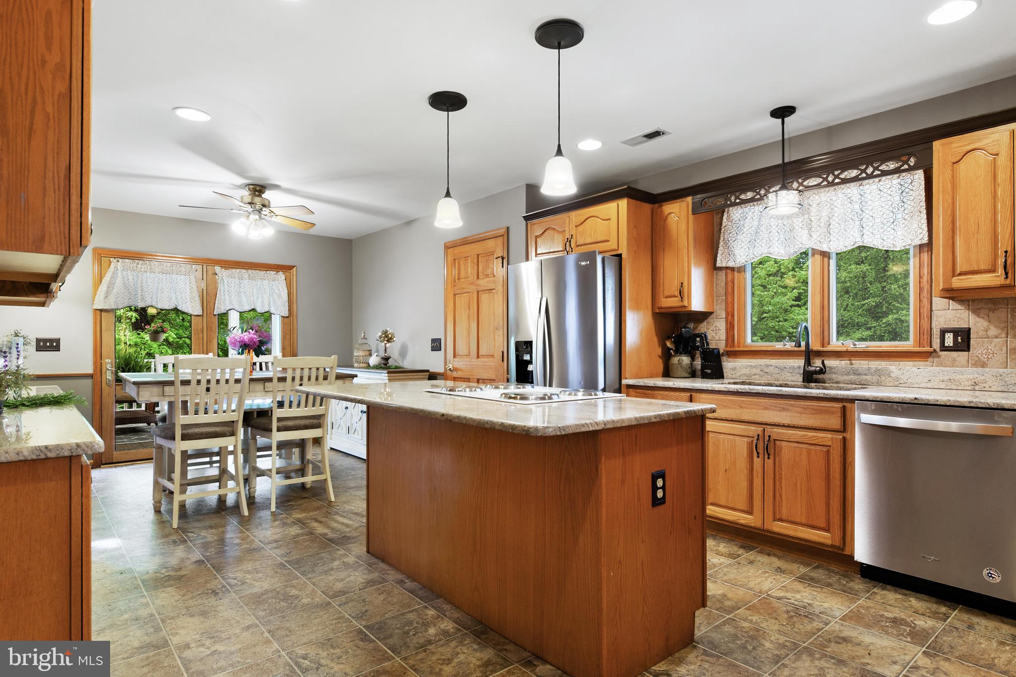 541 Upper Neck Road Pittsgrove, NJ 08318 - Photo 10 of 39