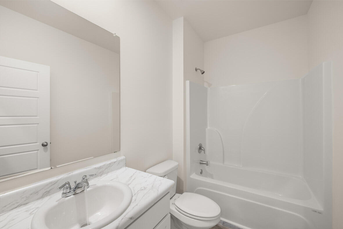 5159 Captain Drive, Unit 148 Grovetown, GA 30813 - Photo 37 of 53 Secondary bathroom