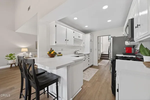 $689,000 | 10420 Boulder Court, Ventura, CA 93004