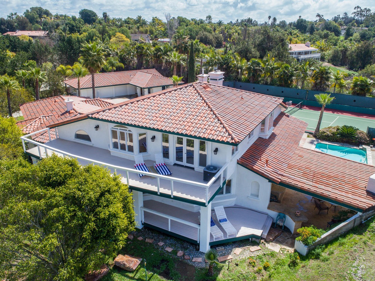 Great location, awesome views, wonderful home!