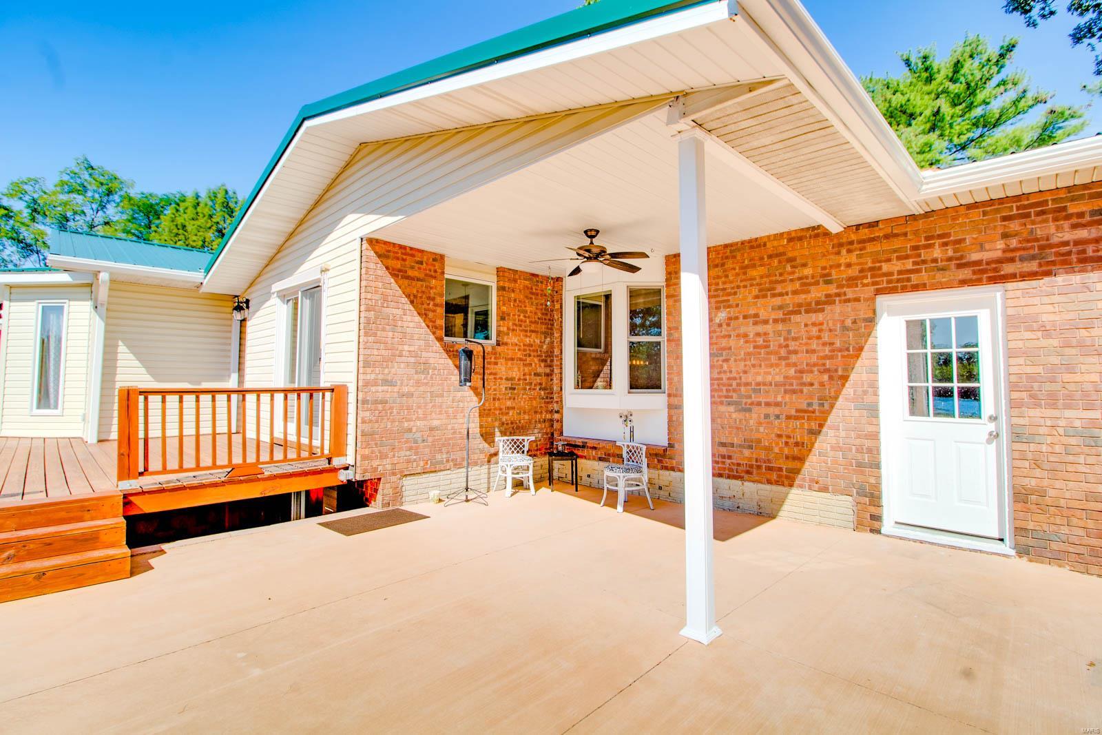 2119 Brown Road Brighton, IL 62012 - Photo 14 of 63