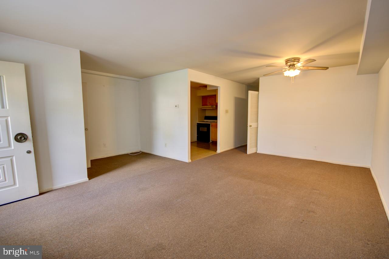 3308 South Keswick Road Philadelphia, PA 19114 - Photo 10 of 16 Gallery Image 10