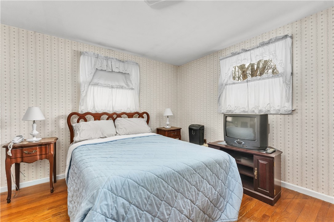 22 Hagerstown Road Warwick, RI 02886 - Photo 14 of 23