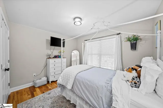 $330,000 | 204 North Randolph Avenue, Landrum, SC 29356