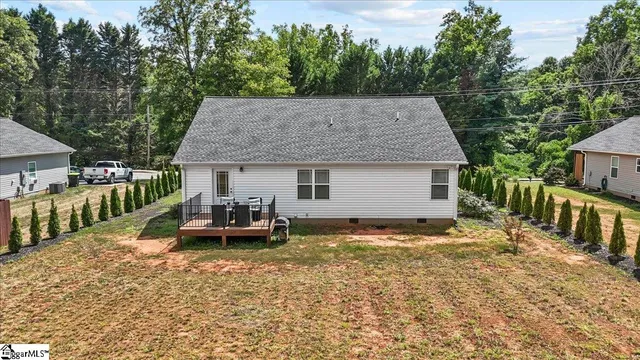 $330,000 | 204 North Randolph Avenue, Landrum, SC 29356