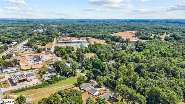 $330,000 | 204 North Randolph Avenue, Landrum, SC 29356