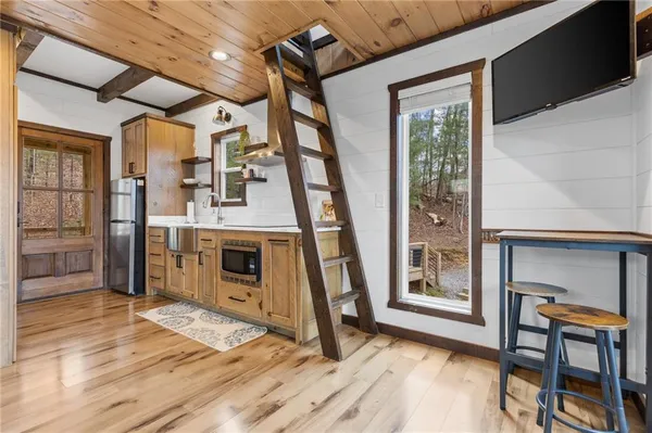 $439,900 | 193 Garren Cove Road, Morganton, GA 30560