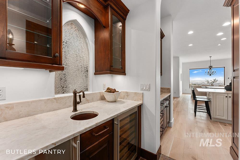 473 North Strata Via Way Boise, ID 83712 - Photo 14 of 38