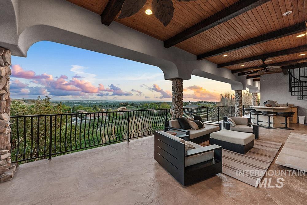 473 North Strata Via Way Boise, ID 83712 - Photo 31 of 38