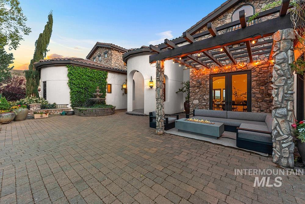 473 North Strata Via Way Boise, ID 83712 - Photo 33 of 38