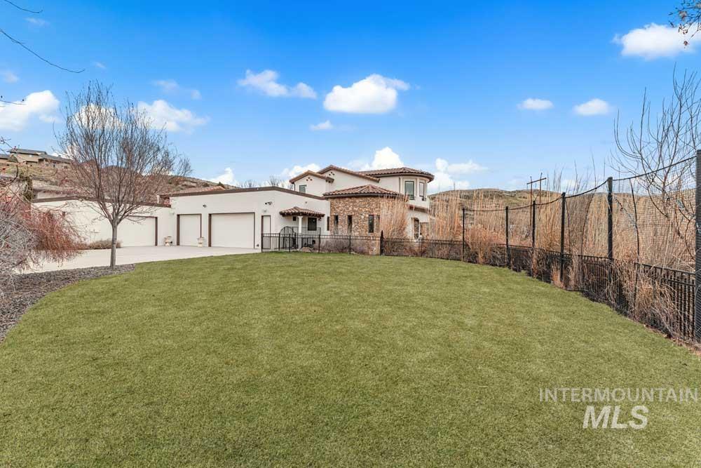 473 North Strata Via Way Boise, ID 83712 - Photo 36 of 38