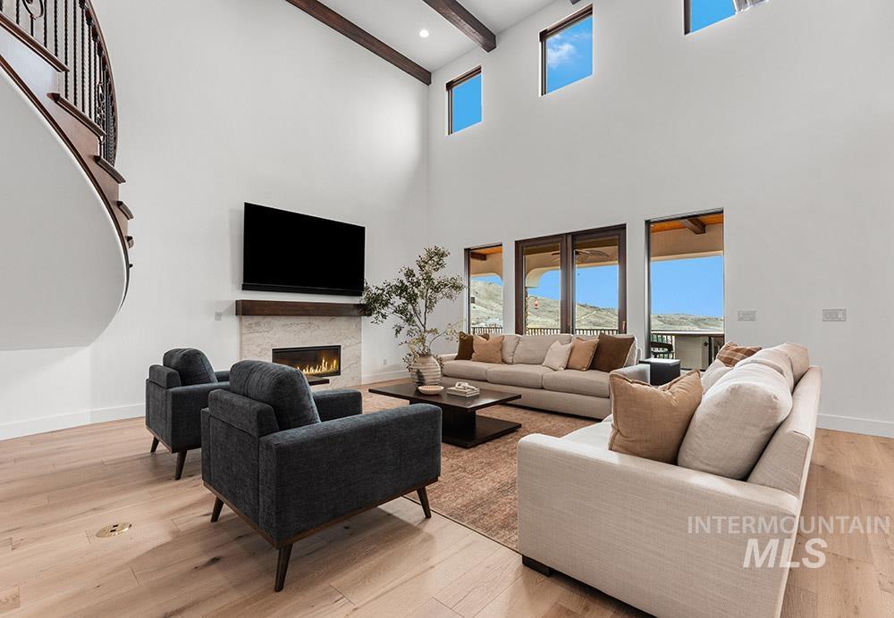 473 North Strata Via Way Boise, ID 83712 - Photo 8 of 38