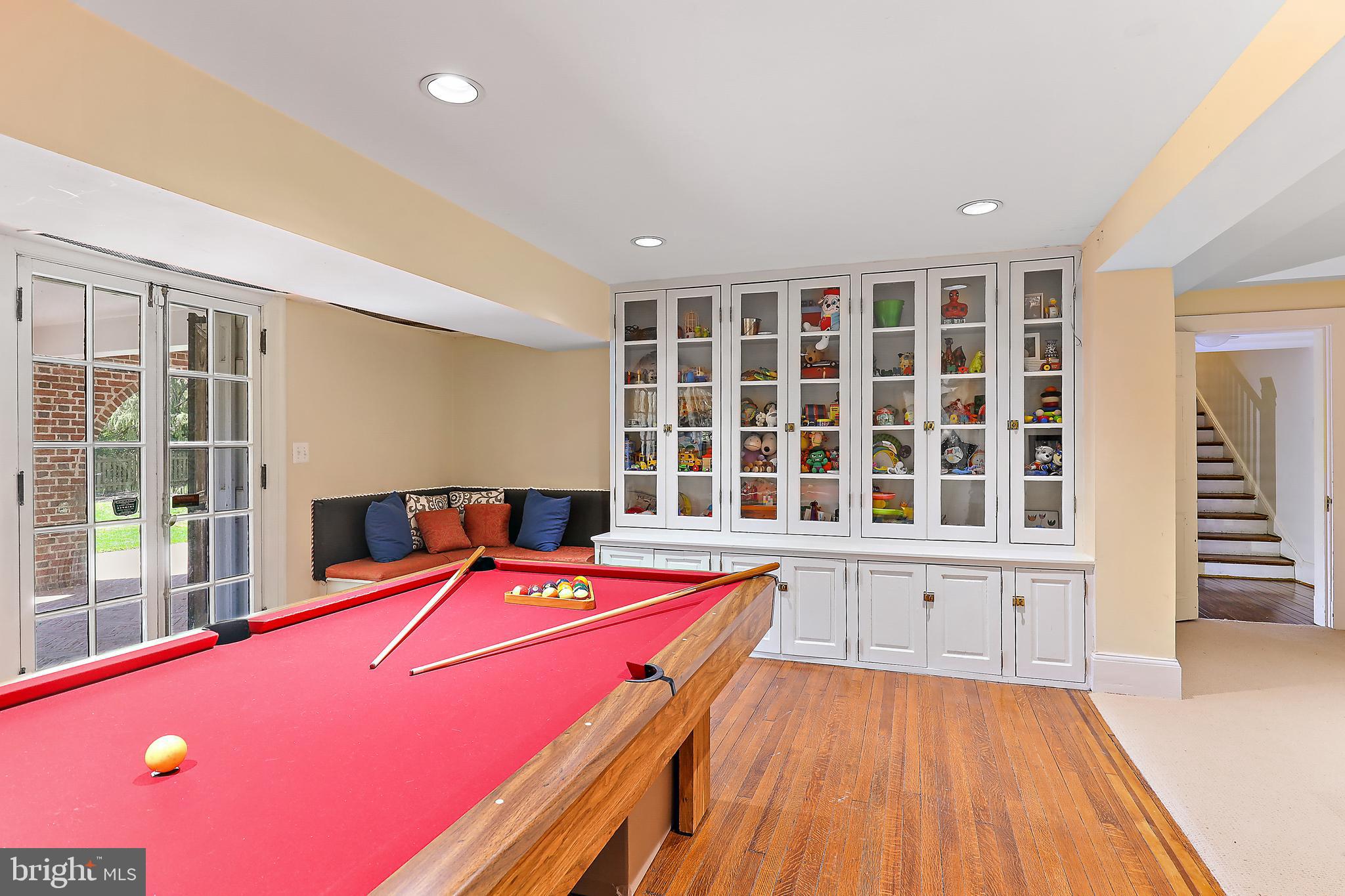 307 Somerset Road Baltimore, MD 21210 - Photo 54 of 73 Family Room