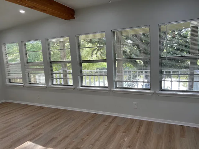 $1,500 | 327 Bayou Road, Danbury, TX 77534