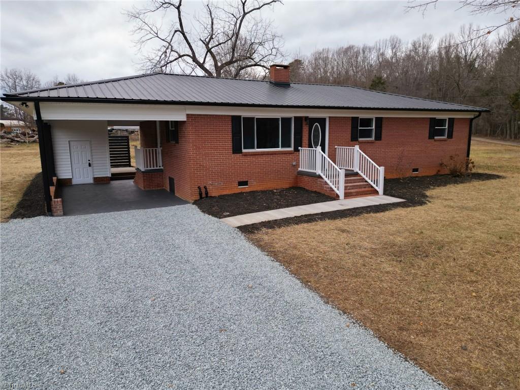 359 Cunningham Brick Yard Road Lexington, NC 27292 - Photo 3 of 20 Gallery Image 3