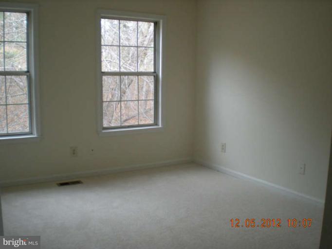 6705 Kelly Road Warrenton, VA 20187 - Photo 11 of 16 Bedroom