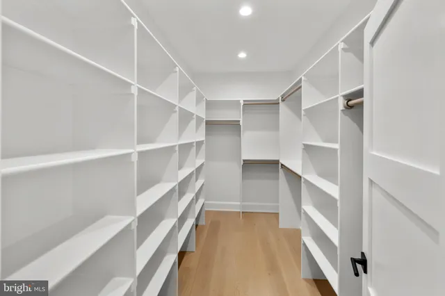 a view of a walk in closet
